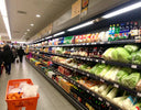 Supermarket in Japan (Yuya Tamai-Flickr)