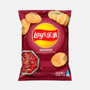 Lays patatas fritas onduladas sabor Hot Pot 70g