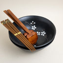 set de 2 cuencos para ramen japonés con palillos y cucharas