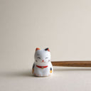 reposapalillos gatos de la suerte japoneses (vajilla japonesa)